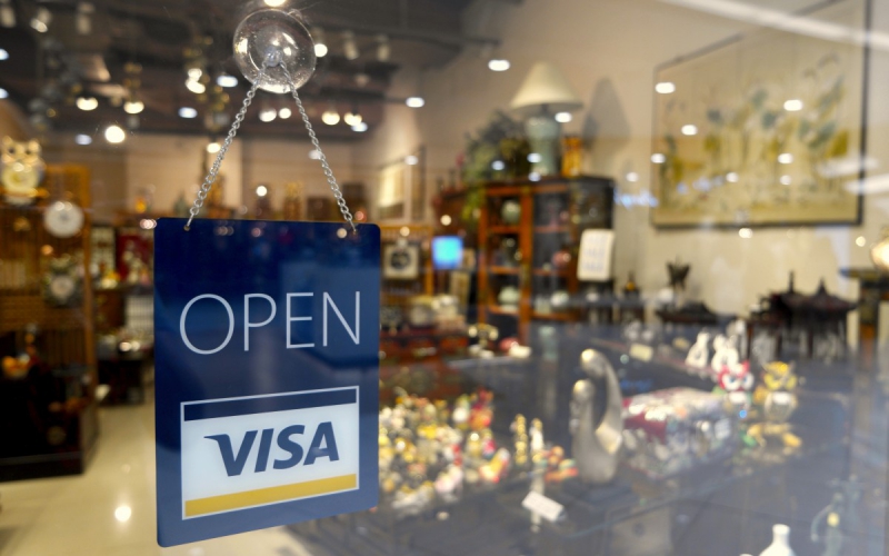 magasin-COARAZE-min_open_sign_visa_sign_open_store_sign_visa_credit_card_business-810443